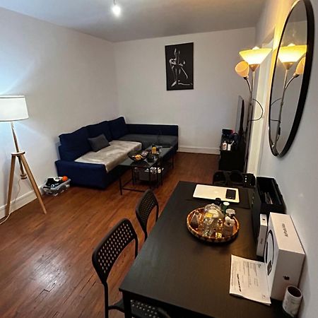 Appartement Meuble Tres Bien Situe Булон Биянкур Екстериор снимка