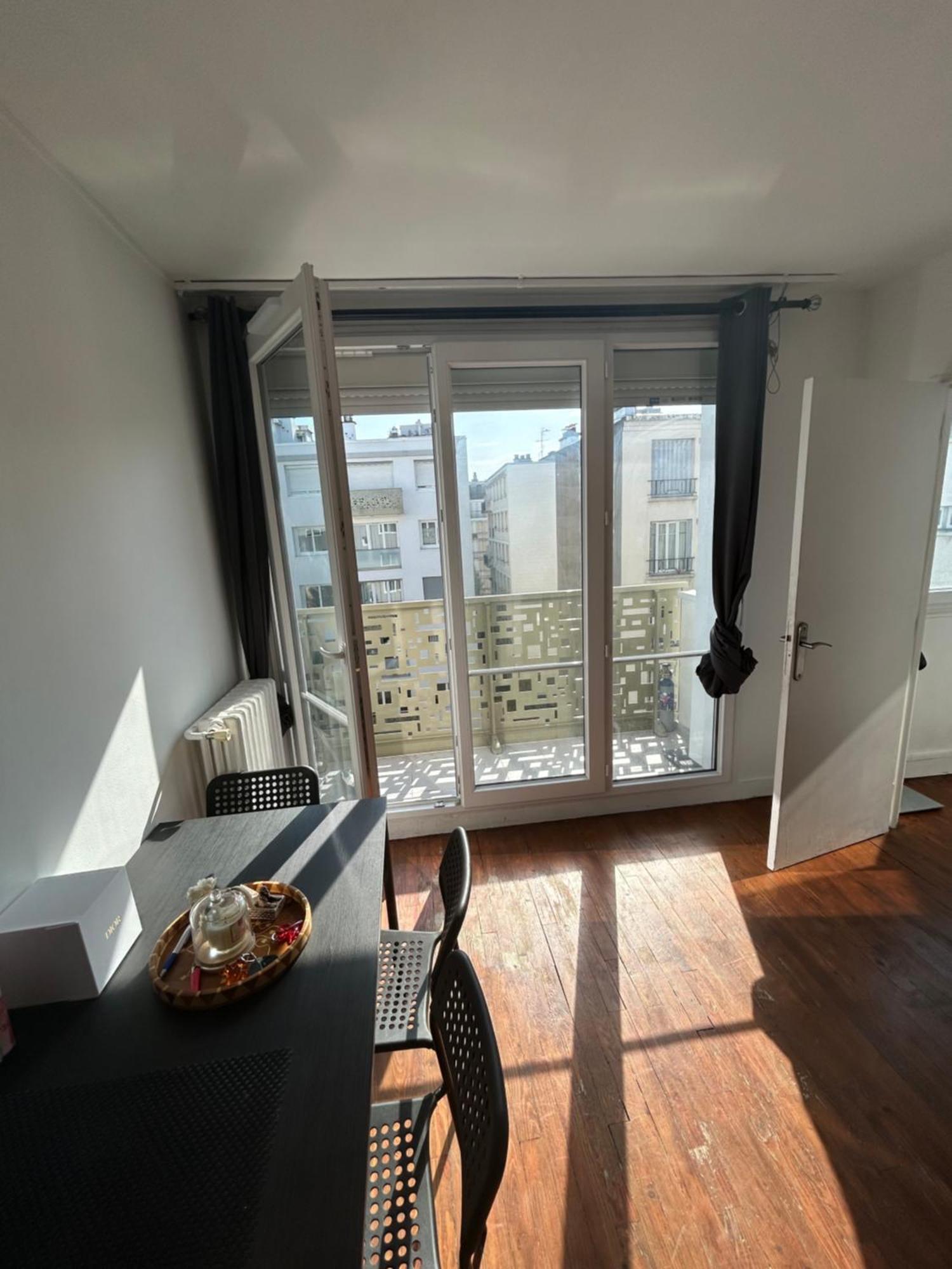 Appartement Meuble Tres Bien Situe Булон Биянкур Екстериор снимка